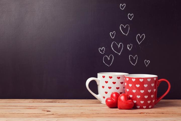 Cups with hearts