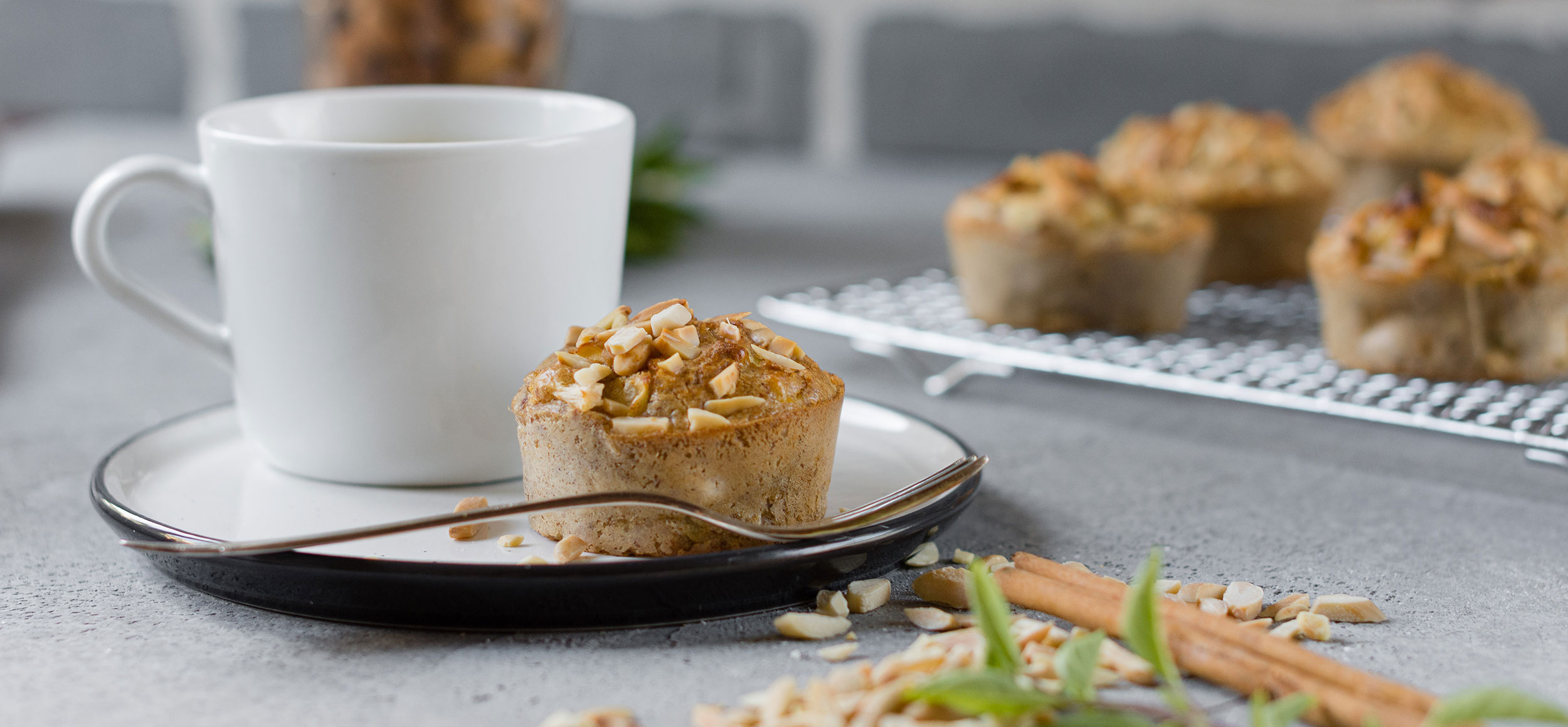 Apple muffins