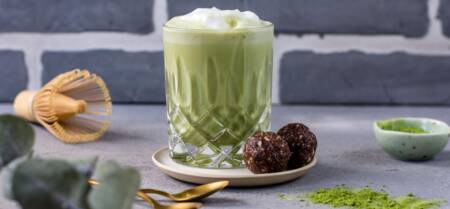 Vegan matcha latte